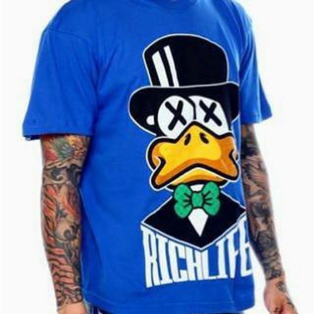 Awesome Men short sleeve tshirts Daffy(L)  Black tshirt green graphics (xl)